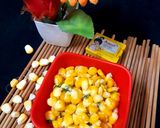 बटर चीज़ चिली कॉर्न (Butter cheese chilli corn recipe in hindi) रेसिपी चरण 3 फोटो