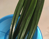 Foto langkah ke 3 dari resep Thai Pandan Chicken (Ayam Goreng Pandan ala Thai).