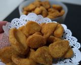 Foto langkah ke 4 dari resep Biji ketapang manis eggless.