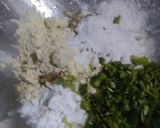 A picture of step 3 of Crispy aloo lacha pakoray.