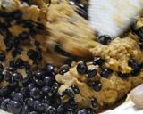 Foto langkah ke 6 dari resep Cookies Ubi Kuning (Inspirasi Hantaran Lebaran Istimewa).