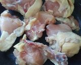 Foto langkah ke 1 dari resep Ayam Lodho Pedas.