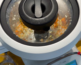 Foto del paso 1 de la receta: Calamares con gambones en salsa americana con robot Moulinex iCompanion Touch XL