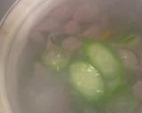 Foto langkah ke 6 dari resep Sop Oyong Bakso Soun.