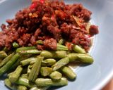 Foto langkah ke 4 dari resep Tumis Buncis Daging Cincang.