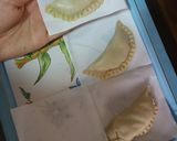 Foto del paso 2 de la receta: Empanadillas de atún y aguacate 😋