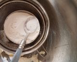 A picture of step 2 of Jim jam cookies.
