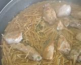 Foto del paso 10 de la receta: Fideuá de pollo