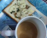 A picture of step 3 of Cheese garlic bread toast.