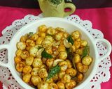 A picture of step 5 of Makhana Dry Fruits Chiwda.