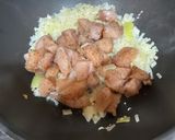 A picture of step 3 of Miki Bihon Guisado.