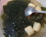 Foto langkah ke 7 dari resep Sup wakame.