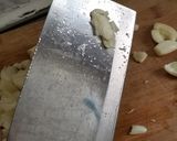A picture of step 6 of Preserving fresh minced garlic.