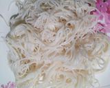A picture of step 2 of Noodles Samosa.