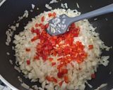 Csirkecomb pörkölt 🍗🧅🧄🍗 snidllinges nokedlivel recept fázis 2 fotója