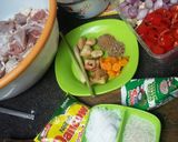 Foto langkah ke 1 dari resep Gulai Kambing Kuah Susu.