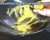 Foto langkah ke 1 dari resep Bubur Ayam Kuah Kuning.