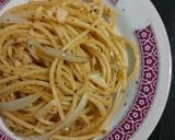 Foto langkah ke 3 dari resep 880) Spaghetti Aglio Olio Praktis.