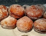 Foto del paso 9 de la receta: Donuts rellenos de crema pastelera y chocolate