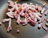 Foto del paso 1 de la receta: Ensalada tibia amb, Gouda, champinyons, bacon i cruient de cebolla
