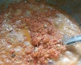 A picture of step 3 of Dry fruit caroot halwa.