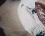 A picture of step 1 of Semolina corn Upma.