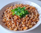 Hình bước làm 2 của món Bánh Mì hấp kiểu "Vetula" 🥖🥕🍄‍🟫🧅