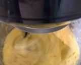 Une image de l'étape 3 de Bûche crème mousseline à la clémentine.