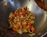 ওয়ালনাট স্টাফড এগপ্ল্যান্ট বোট (Walnut Stuffed Eggplant Boat recipe in Bengali) রেসিপির ধাপ 3 ছবি
