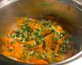 Foto del paso 2 de la receta: Rollitos primavera sin freír (a mi manera)