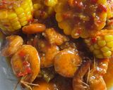 Foto langkah ke 4 dari resep Udang Pedas Asam Manis Saus Padang.