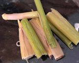 Hình bước làm 1 của món Cà ri đùi gà và mề gà