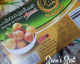 A picture of step 1 of Qamar Al Deen or Apricot Leather Juice.