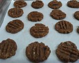Foto langkah ke 4 dari resep Choco oat cookies.