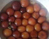 A picture of step 5 of Bite size gulab jamun.