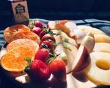 A picture of step 5 of Fruit pancake charcuterie board.
