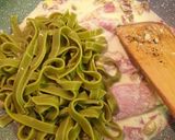 Foto langkah ke 2 dari resep Basil Carbonara without creme.