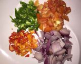 A picture of step 1 of Indomie jollof.