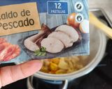 Foto del paso 2 de la receta: Arroz con calamare y gambones