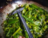 Foto langkah ke 3 dari resep Oseng Genjer (Masakan Khas Betawi).