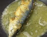 Foto langkah ke 5 dari resep Ikan Kembung Goreng.