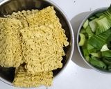 Foto langkah ke 1 dari resep Mie Goreng Rumahan.