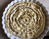Meggyes csigatekercs leveles tésztából recept fázis 6 fotója