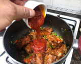 Foto del paso 4 de la receta: Patatas guisadas con costilla adobada