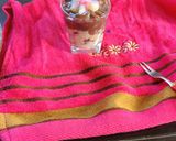 A picture of step 3 of White and chocolate Pasta dessert.