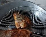 Foto langkah ke 1 dari resep Ikan Mas Bumbu Kuning.