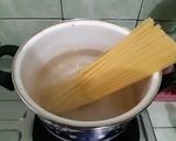 Foto langkah ke 4 dari resep Spaghetti Aglio Olio Chicken Enak dan Mudah.