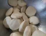 गुजिया (gujiya recipe in Hindi) रेसिपी चरण 3 फोटो