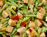 Foto langkah ke 4 dari resep Tumis Buncis Tahu Saori.