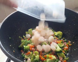 Foto del paso 3 de la receta: Arroz frito salteado